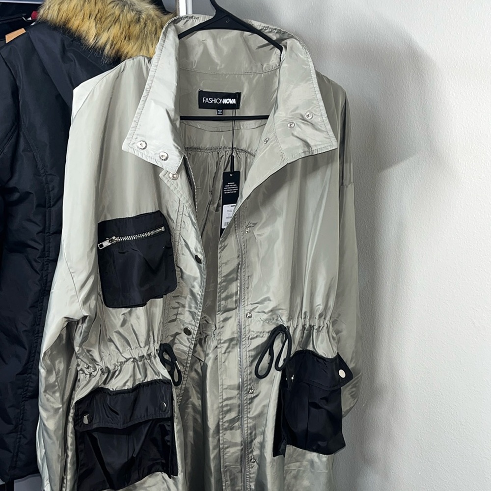 Fashion nova women’s trenchcoat windbreaker